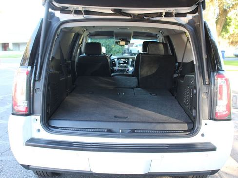 Used 2018 GMC Yukon XL SLT image 23