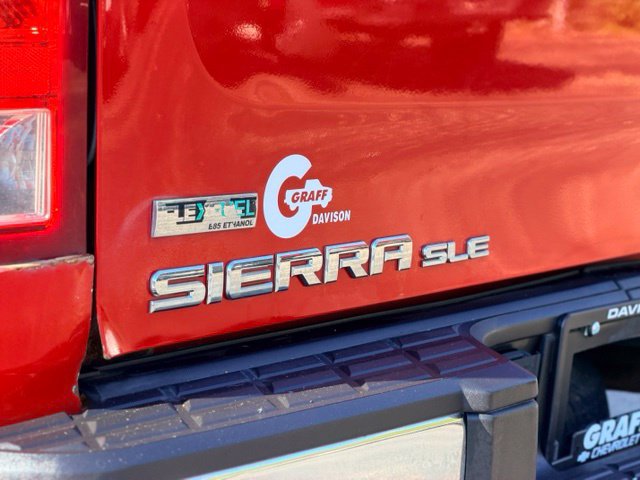 Used 2010 GMC Sierra 1500 SLE w/ Power Pack Plus AWD/4WD image 23