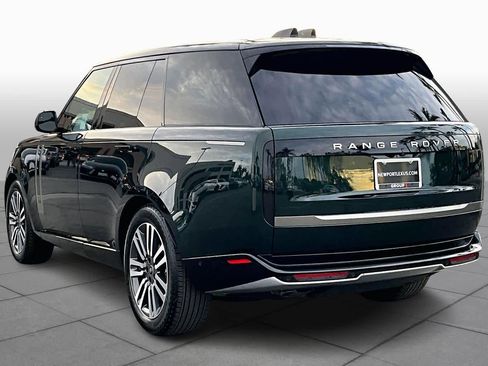 Used 2024 Land Rover Range Rover SE image 11