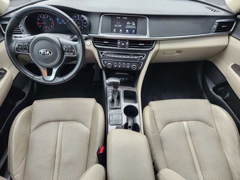 Used 2018 Kia Optima EX FWD image 25
