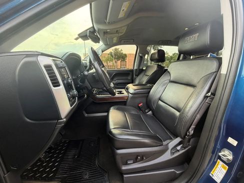Used 2016 GMC Sierra 1500 SLT w/ Enhanced Driver Alert Package AWD/4WD image 19