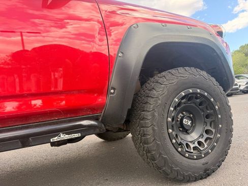 Used 2016 Toyota 4Runner Trail Premium AWD/4WD image 12