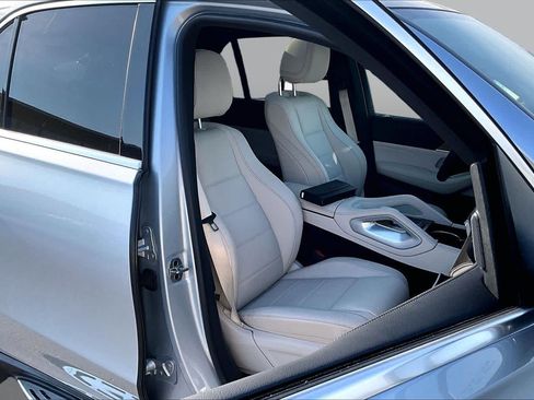 Certified 2025 Mercedes-Benz GLE 350 4MATIC image 9