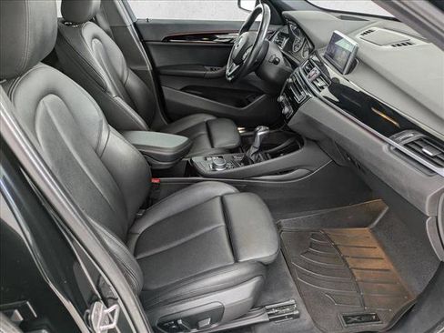 Used 2018 BMW X1 xDrive28i image 21