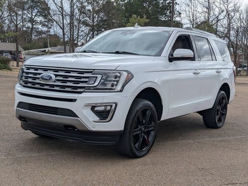 Used 2020 Ford Expedition Limited image 8