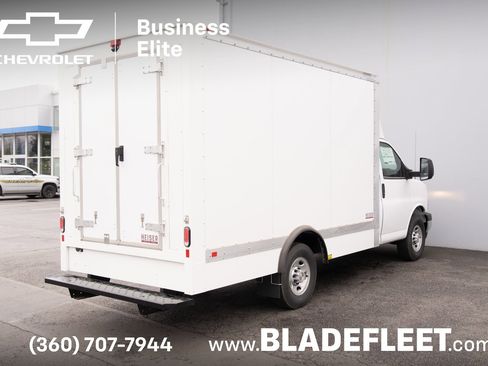 New 2024 Chevrolet Express 3500 w/ Power Convenience Package image 8