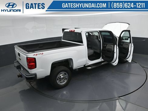Used 2016 Chevrolet Silverado 2500 W/T AWD/4WD image 47