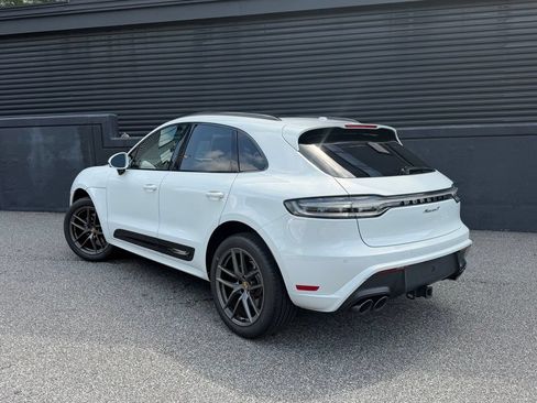 Certified 2026 Porsche Macan Turbo AWD/4WD image 3