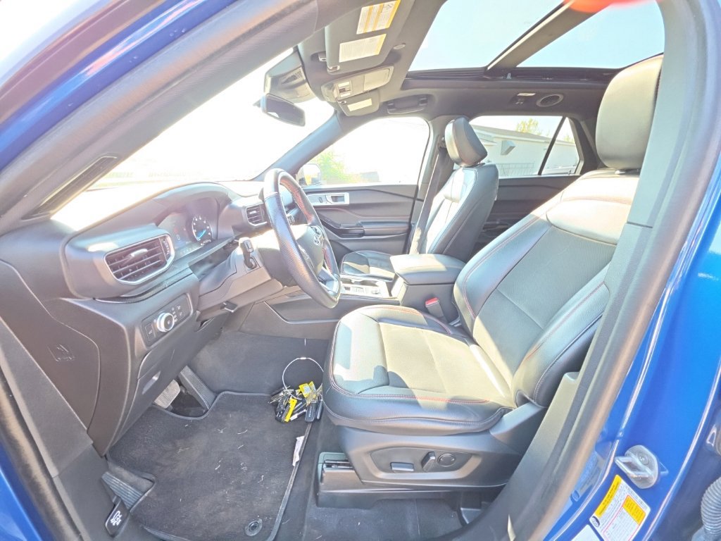 Used 2022 Ford Explorer ST-Line AWD/4WD image 12