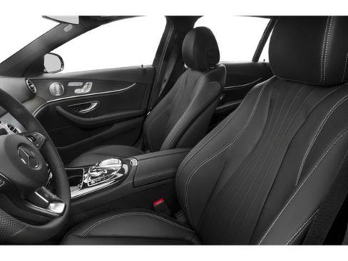 Used 2017 Mercedes-Benz E 400 4MATIC Wagon image 12