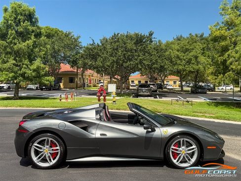 Used 2019 Ferrari 488 Spider RWD image 59