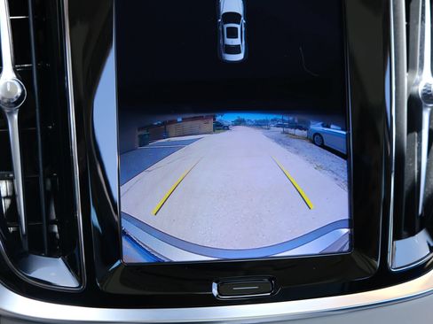 Used 2023 Volvo S60 B5 Core AWD/4WD image 22