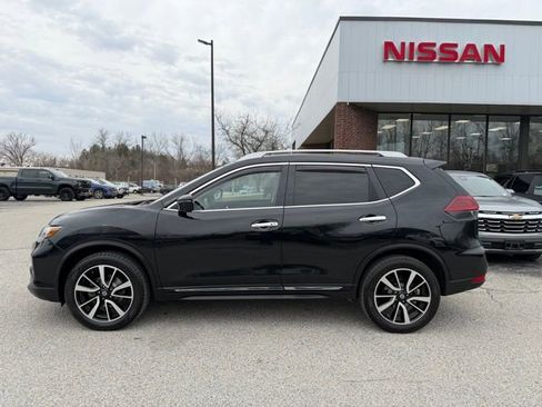 Used 2020 Nissan Rogue SL w/ Premium Package AWD/4WD image 10
