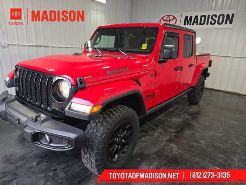 Used 2022 Jeep Gladiator Willys image 1