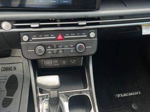 Used 2026 Hyundai Tucson SE FWD image 21