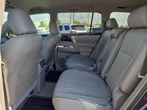 Used 2008 Toyota Highlander 2WD image 13