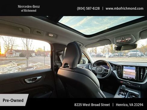 Used 2025 Volvo XC60 B5 Plus w/ Protection Package Premier image 23