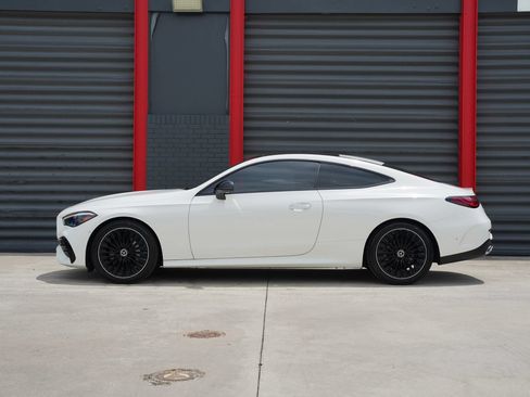 Used 2026 Mercedes-Benz CLE 300 4MATIC Coupe image 9
