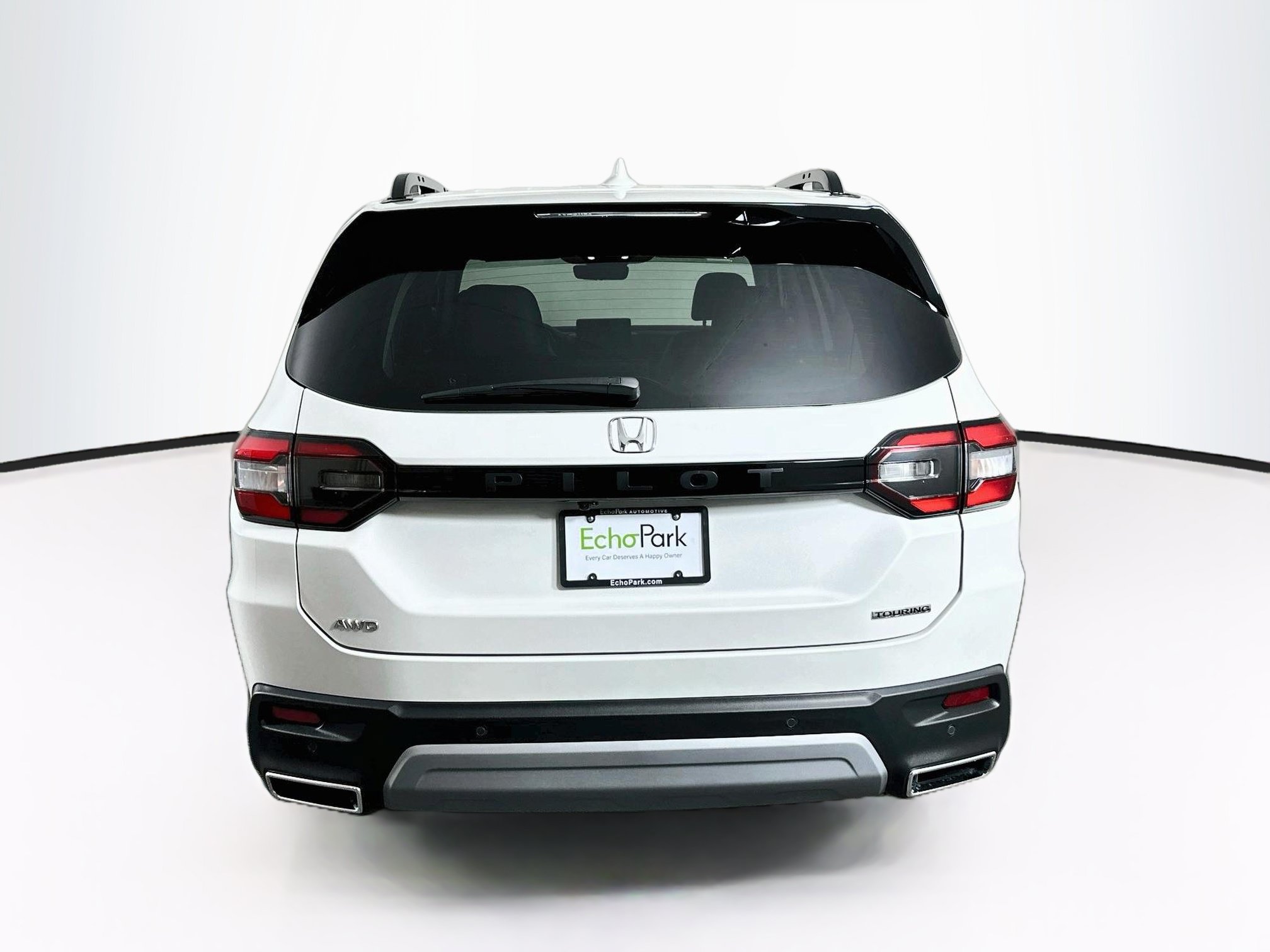 Used 2025 Honda Pilot Touring image 7
