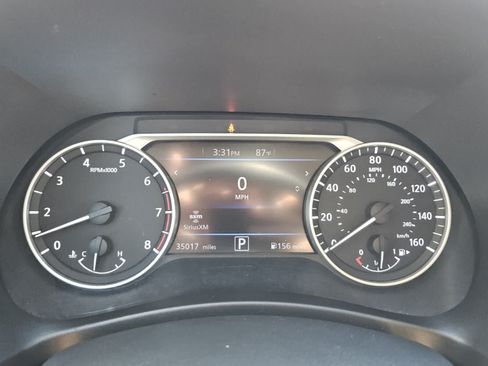 Used 2024 Nissan Sentra SV w/ SV Premium Package FWD image 14