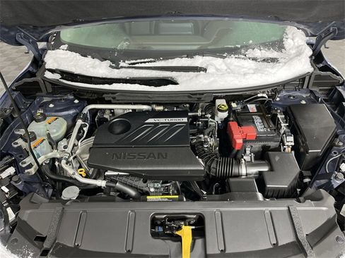 Certified 2022 Nissan Rogue SV image 24