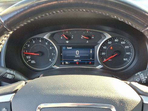 Used 2020 GMC Terrain SLE image 25