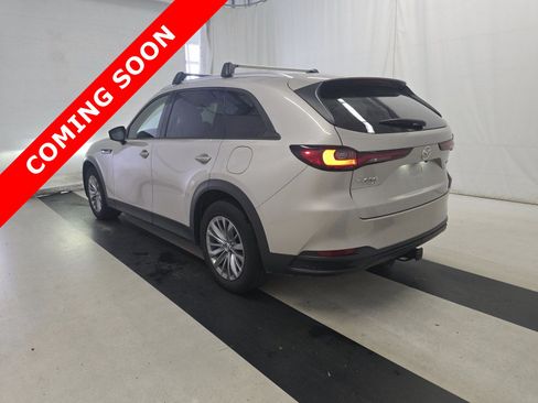 Used 2024 MAZDA CX-90 Plug-In Hybrid w/ Preferred AWD/4WD image 4
