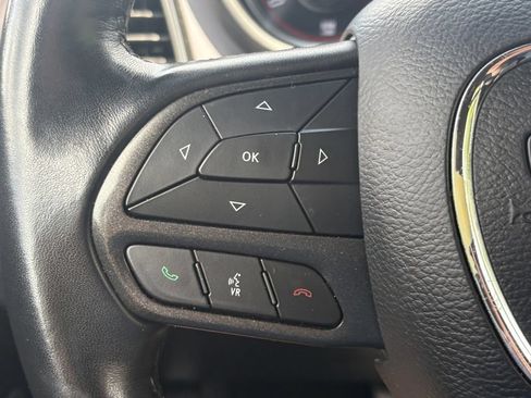 Used 2023 Dodge Challenger SXT RWD image 19