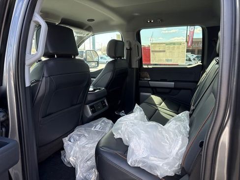 New 2026 Ford F250 Lariat w/ Lariat Ultimate Package image 10