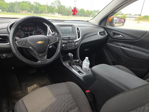 Used 2018 Chevrolet Equinox LT FWD image 13