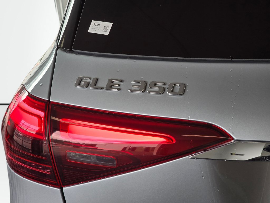 Used 2025 Mercedes-Benz GLE 350 4MATIC image 14