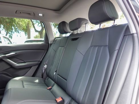 Used 2025 Audi Q6 e-tron Premium w/ Convenience Package RWD image 20