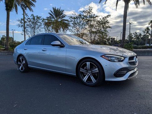 Used 2024 Mercedes-Benz C 300 4MATIC Sedan image 2