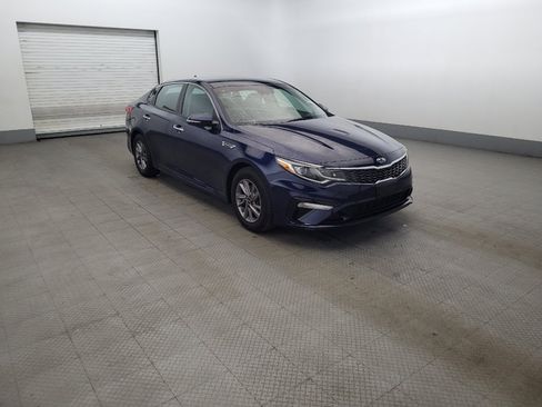 Used 2020 Kia Optima LX FWD image 13