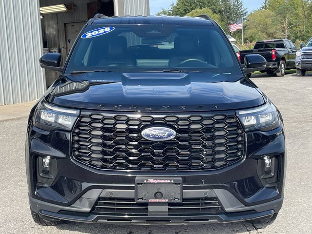 Used 2026 Ford Explorer ST-Line AWD/4WD image 2