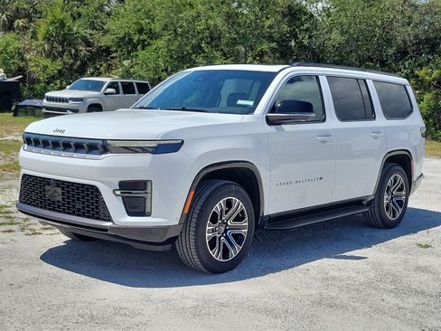 New 2026 Jeep Grand Wagoneer 2WD image 2