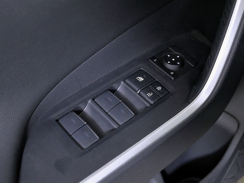 Used 2024 Toyota RAV4 XSE AWD/4WD image 20