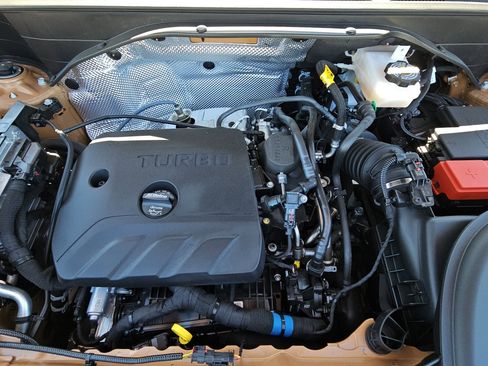 Used 2025 Buick Encore GX Preferred image 8