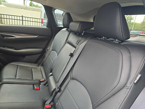 Used 2023 INFINITI QX50 Luxe FWD image 10