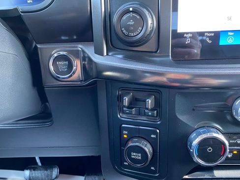 Used 2025 Ford F150 Lariat AWD/4WD image 30