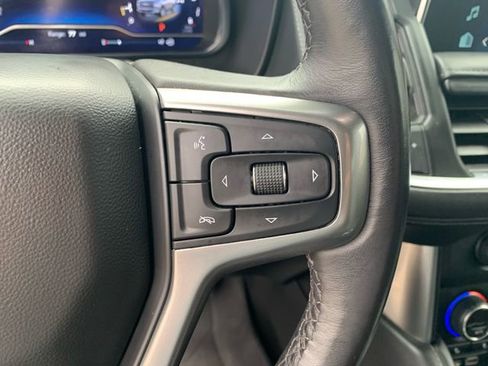 Used 2022 Chevrolet Tahoe LT w/ Luxury Package AWD/4WD image 23