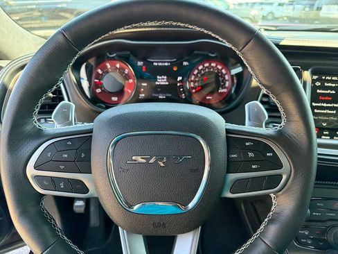 Used 2022 Dodge Challenger SRT Hellcat RWD image 25