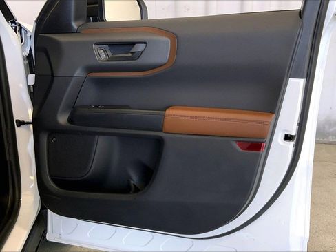 Certified 2024 Ford Bronco Sport Badlands w/ Premium Package image 26