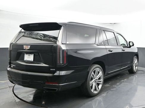 New 2026 Cadillac Escalade ESV Platinum Sport AWD/4WD image 7