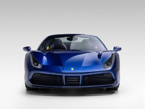 Certified 2017 Ferrari 488 Spider RWD image 3