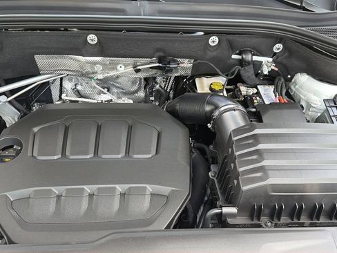 New 2026 Volkswagen Atlas Cross Sport SE FWD image 34
