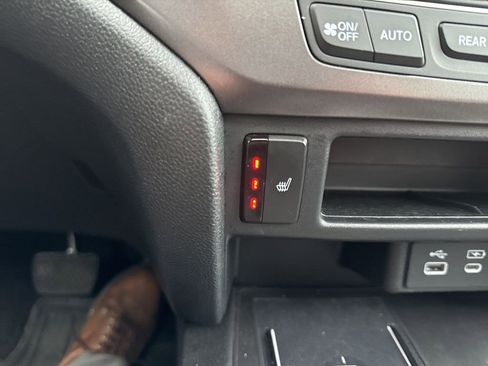 Certified 2025 Honda Passport EX-L image 16