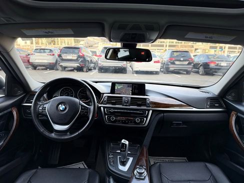 Used 2013 BMW 335i xDrive Sedan AWD/4WD image 11