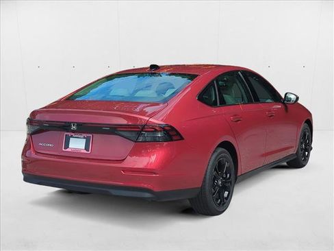 New 2025 Honda Accord SE image 5