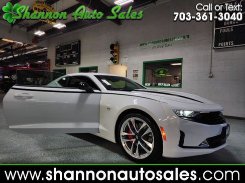 Used 2024 Chevrolet Camaro LT w/ RS Package RWD image 1